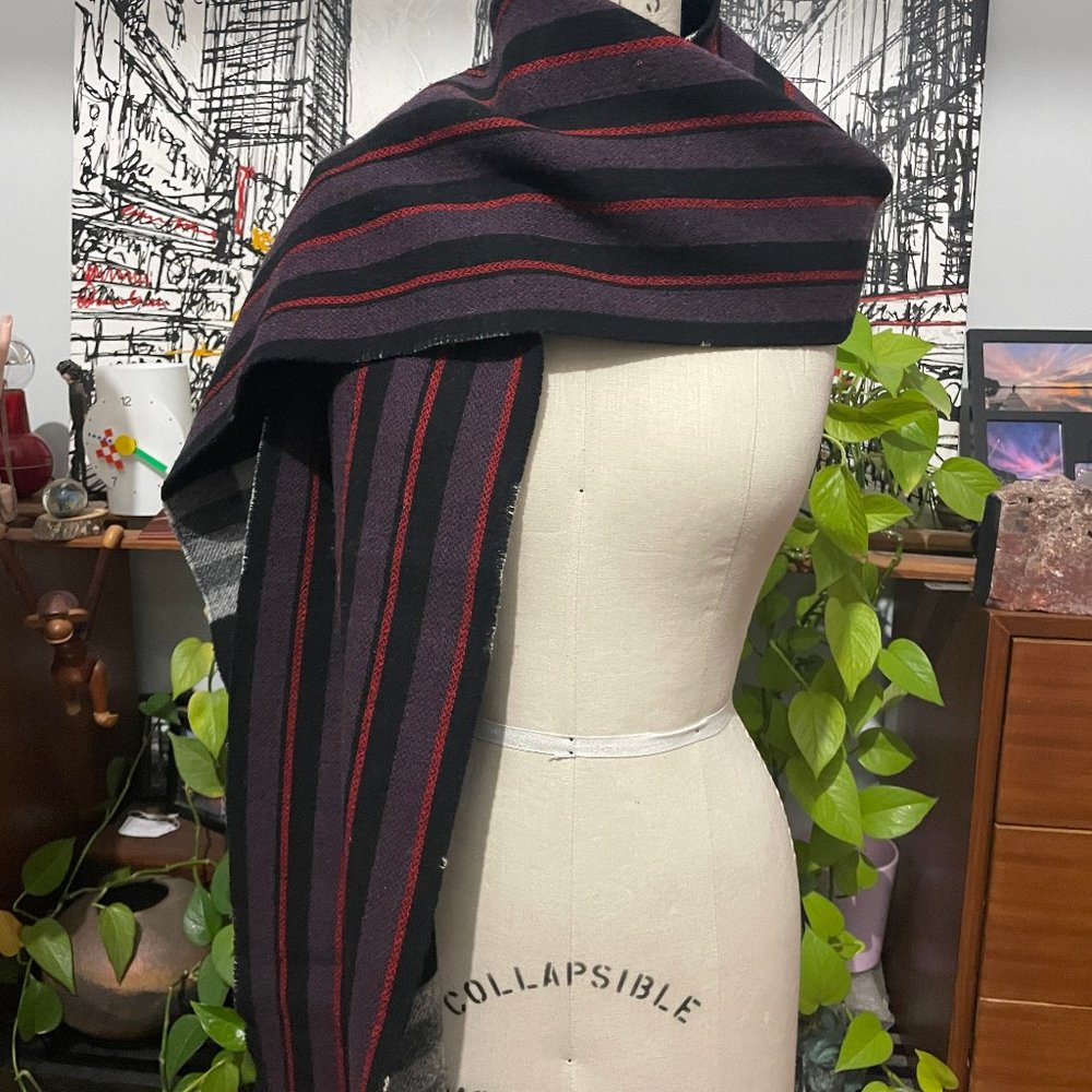 100% Authentic Burberry Merino Wool & Cashmere Blend Reversible Scarf - Picture 6 of 10